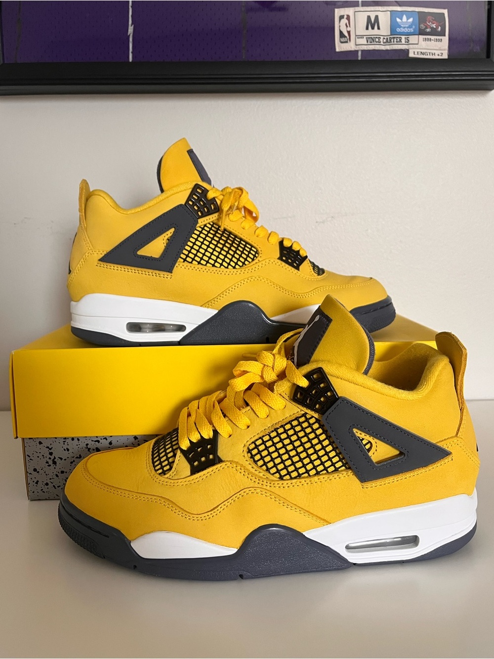 Air Jordan 4 Retro Lightning (2021), Used (Size US Men’s 10.0)